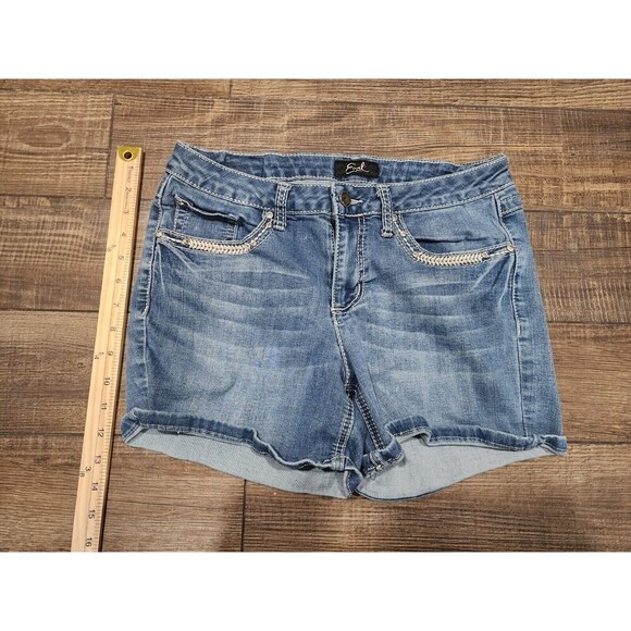 Earl Jean Medium Wash Denim Jean Shorts, size 8 Embroidered Rhinestone Bling - Picture 1 of 8